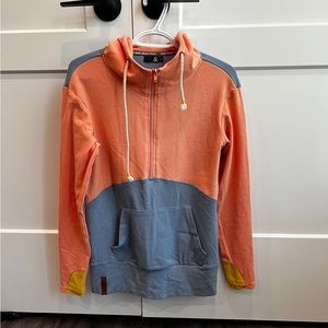 Ampersand & Ave hoodie